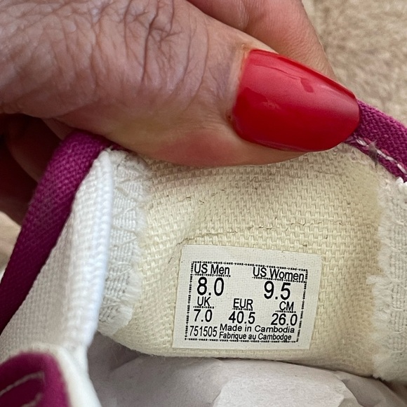 Vans Classic Slip On Checkerboard Fuchsia Purple
White ShoeWomens 9.5,8 Men - Picture 13 of 13